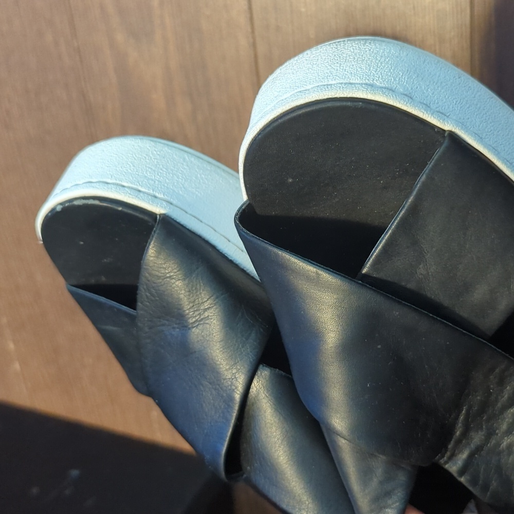 Vince Leather Slingback Sandals - Picture 10 of 13